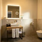 فندق H24 Parkhotel 3*