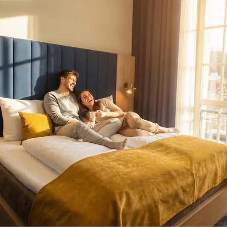 H24 Parkhotel 3*