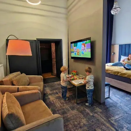 H24 Parkhotel Hotel 3*