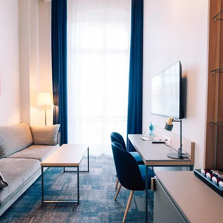 H24 Parkhotel 3*