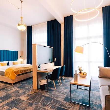 Hotel H24 Parkhotel 3*