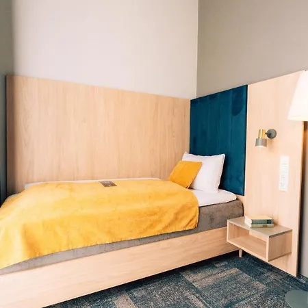 H24 Parkhotel Szálloda 3*